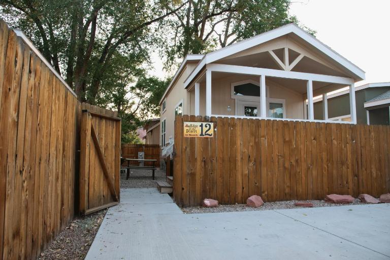 Slickrock Cabin #12 - Bed and Breakfast Moab