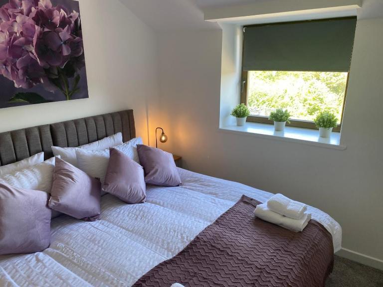 Glen Cannich - Top Location, 2BR Accessible apt - B&B Inverkeithing