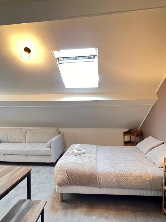 Studio B6 - Centre-Ville Meaux - Proche Disneyland - Bed and Breakfast Meaux