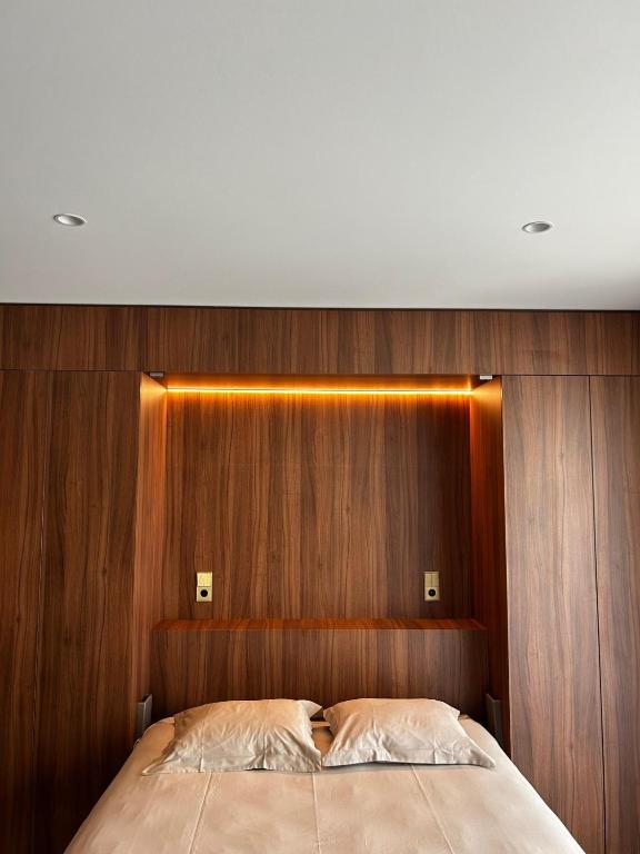 Core Luxembourg -Studio Parking -50 Cents - Bed and Breakfast Luxemburg