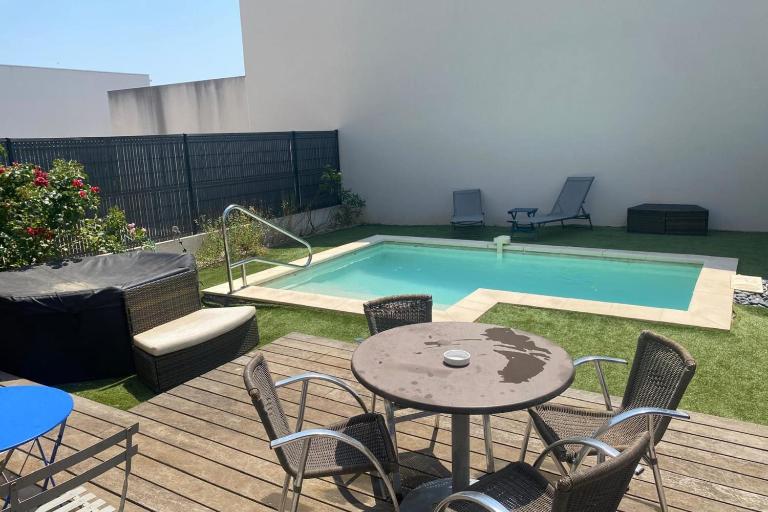 Agréable et lumineuse maison t4 air conditionné piscine jacuzzi parking - Ferienwohnung Juvignac
