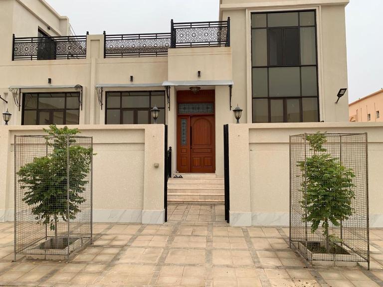 فيلا سكنيه في المروج - Bed and Breakfast Şalālah