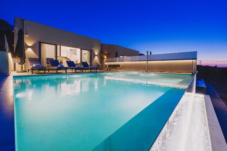 Pasiphae Luxury villa - B&B Agía Pelagía