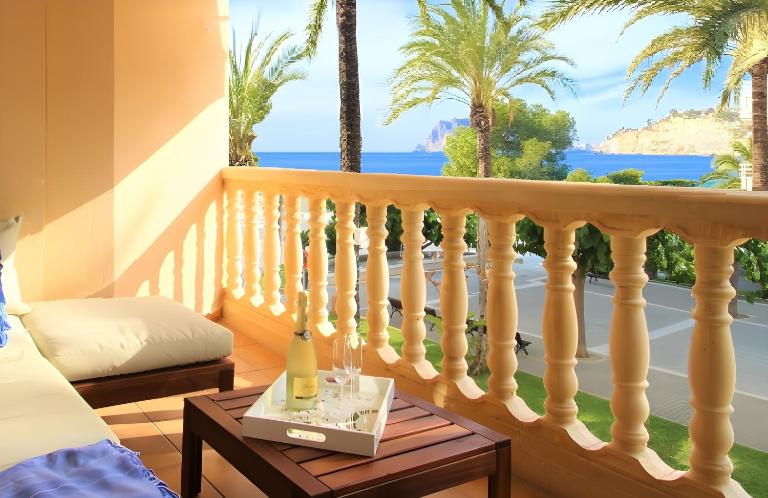 Luxe appartement op 50 meter van zee in Moraira - B&B Moraira