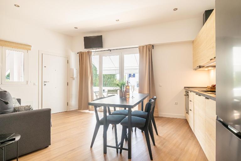 Calahonda Beach Apartments - B&B Mijas Costa