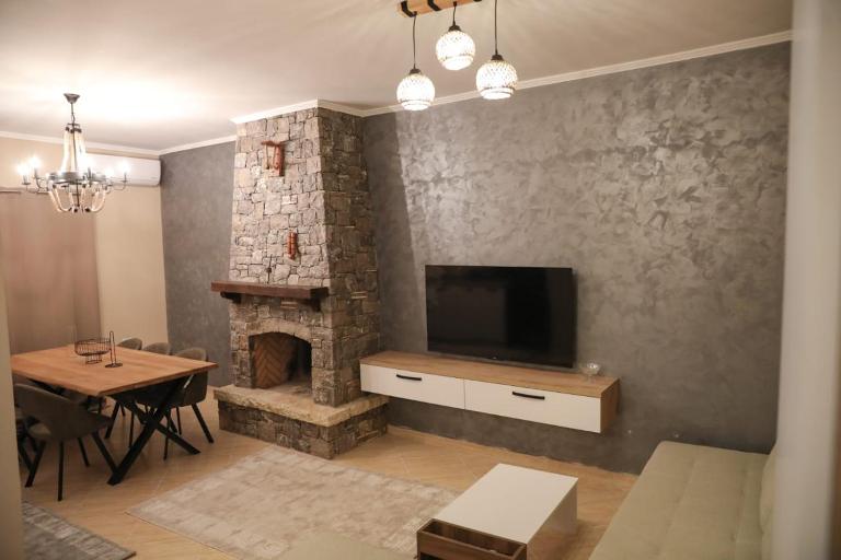 Burimi House - B&B Berat