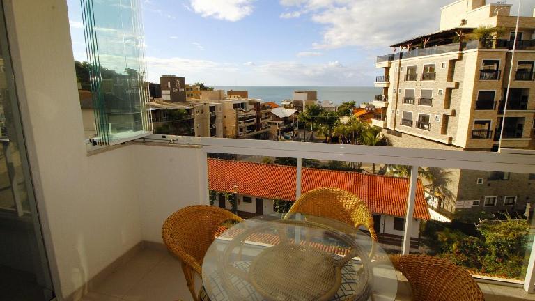 1064- Excelente apto na praia de Bombinhas - B&B Bombinhas