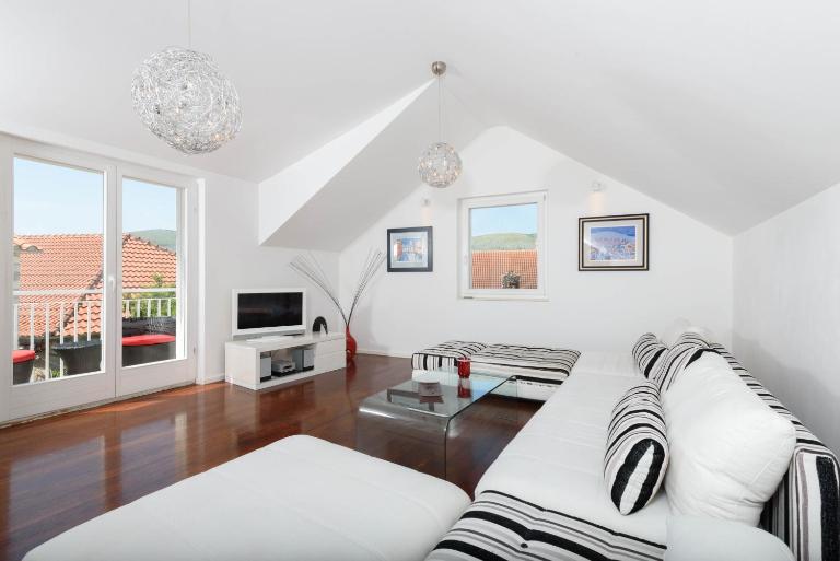 Apartments Gea Trogir - B&B Traù