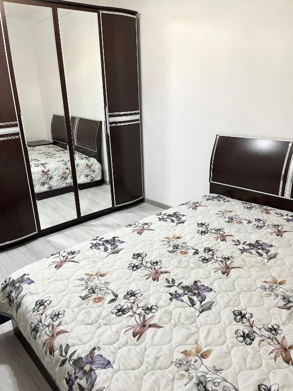 Трехкомнатная квартира в Авангарде - B&B Atyrau
