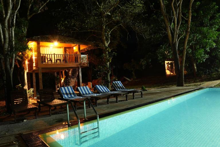 Isanka Lion Lodge - Bed and Breakfast Sigiriya
