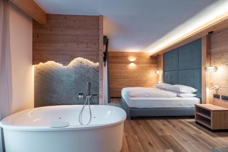 Dolomiti Luxury Mountain View BIKE FRIENDLY - Ferienwohnung Canazei