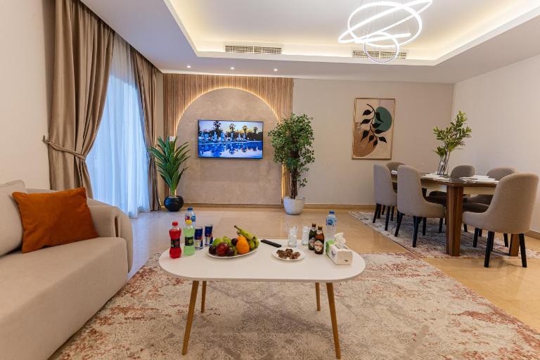 RICH HOME 2BR with Garden - Ferienwohnung Kairo