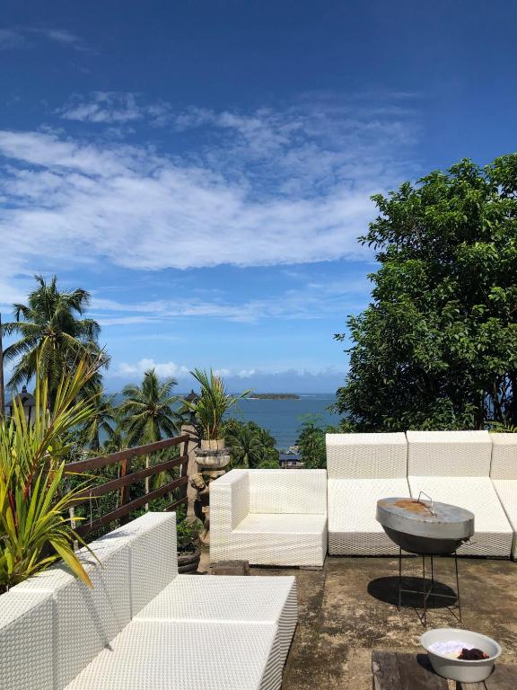 Querencia Siargao - B&B San Benito