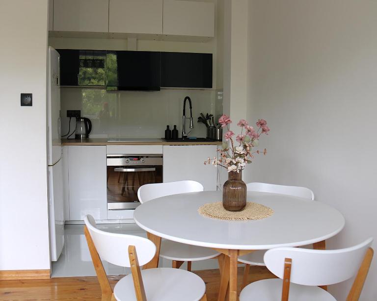 Apartament 2-pokojowy Gdynia Świętojańska - B&B Gdynia
