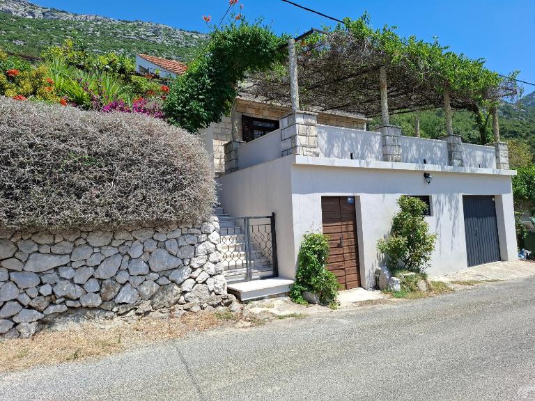 Holiday house Bore - B&B Babino Polje