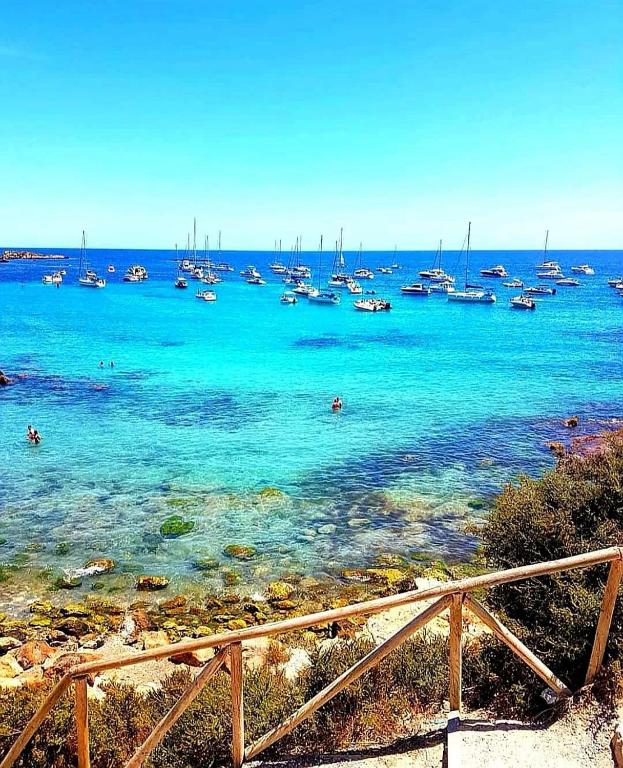HB Apartaments Playa del Postiguet Beach - B&B Alicante