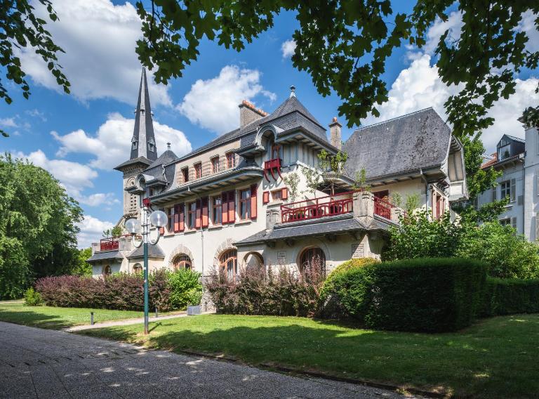 Les Villas du Parc - Chambres d'hôtes AMBROISE & GERMAINE - Meublé 5 étoiles VILLA MARIE 2 à 5 chambres - B&B Vittel