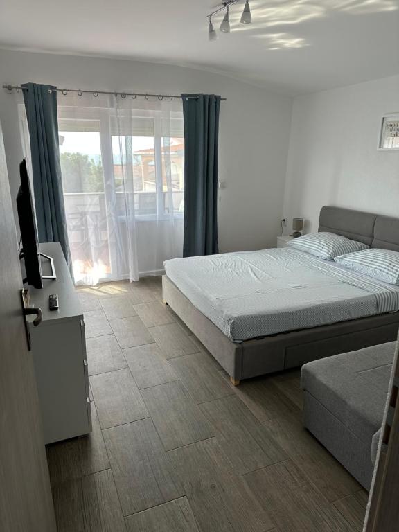 AURORA apartment - 70 m from the sea - B&B Vrsi