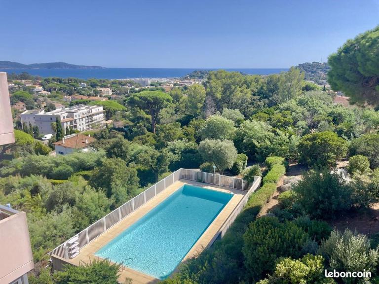 Appartement vue mer et piscine CAVALAIRE 5 personnes - B&B Cavalaire-sur-Mer
