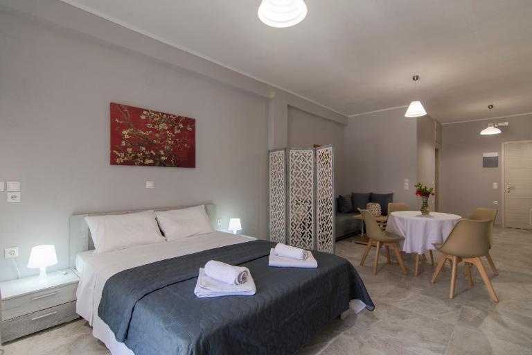 Paxos In Square Studio Poseidon - Chambres d'hôtes Gáïos