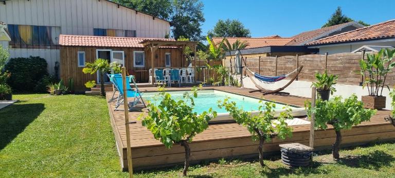Chalet de jardin, piscine - B&B Seignosse