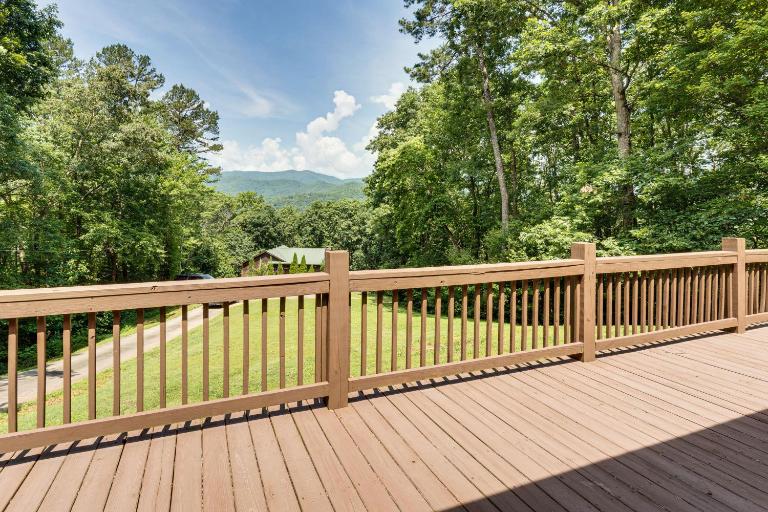 Screened Porch, Deck + Mtn Views: Andrews Retreat! - Chambres d'hôtes Andrews