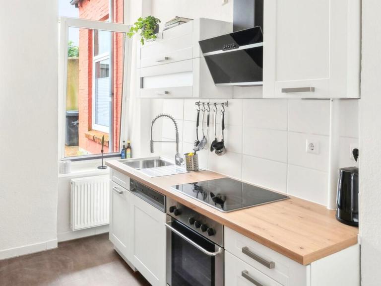 Salz&Wind Modernes Apartment in Kiel zentral & 24h Selbst Check In - Chambres d'hôtes Kiel
