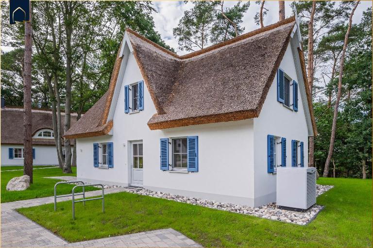 Fischerdorf Ferienhaus Seeadler - Bed and Breakfast Zirchow