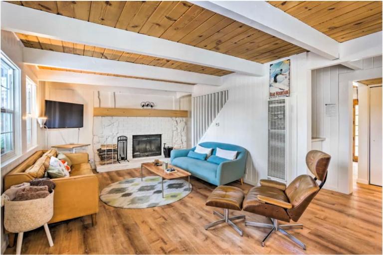 Dreamy Big Bear Home with Fireplace - Bed and Breakfast Big Bear Lake