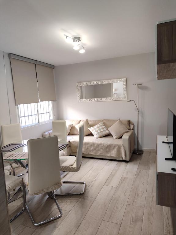 Torremolinos Bajondillo beach - B&B Torremolinos