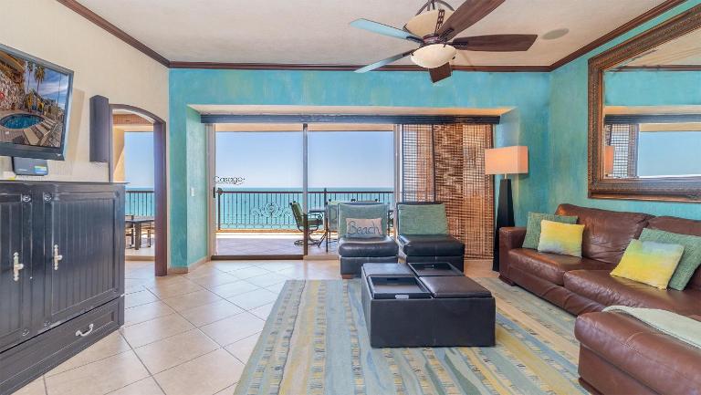 Sky View Retreat Elegant Ocean Front Sandy Beach - Ferienwohnung Puerto Peñasco