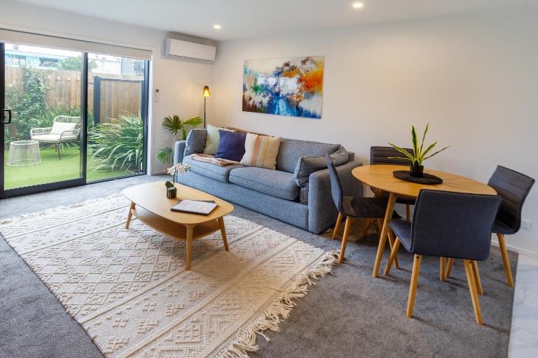 Deluxe Central retreat w/super king bed - B&B Christchurch