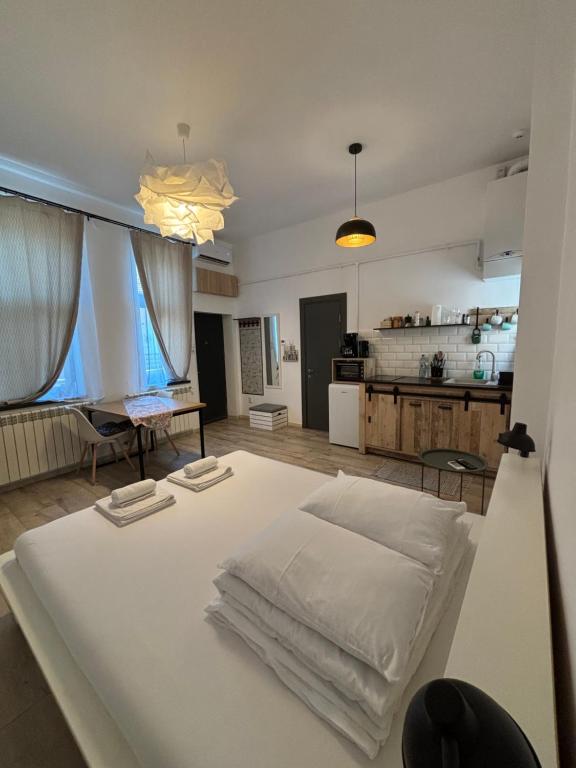 Next Door Studio - B&B Cluj-Napoca