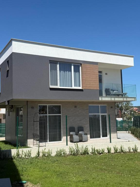 Aurum Villas Smokinya Beach - B&B Sozopol