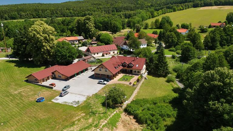 Penzion Šejby - Bed and Breakfast Horní Stropnice