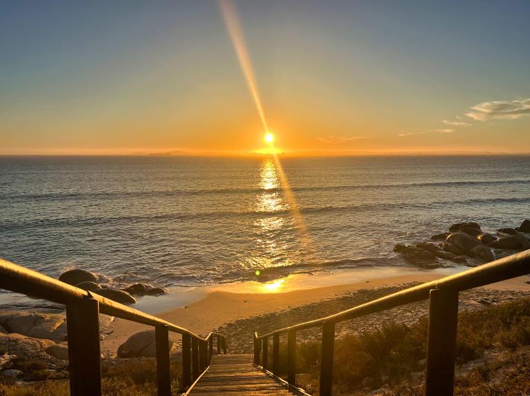 Coastal Calm, Langebaan, 6-sleeper - Ferienwohnung Langebaan
