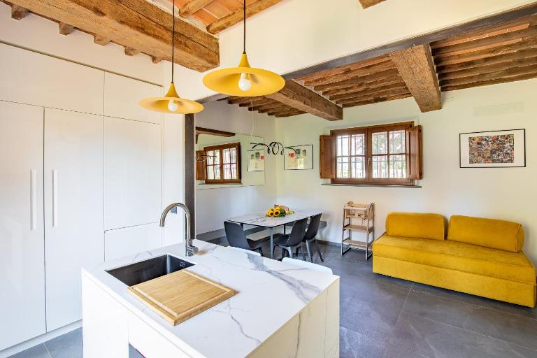 Exclusive property with garden and parking, Deluxe Stay in Viareggio - Bed and Breakfast Viareggio