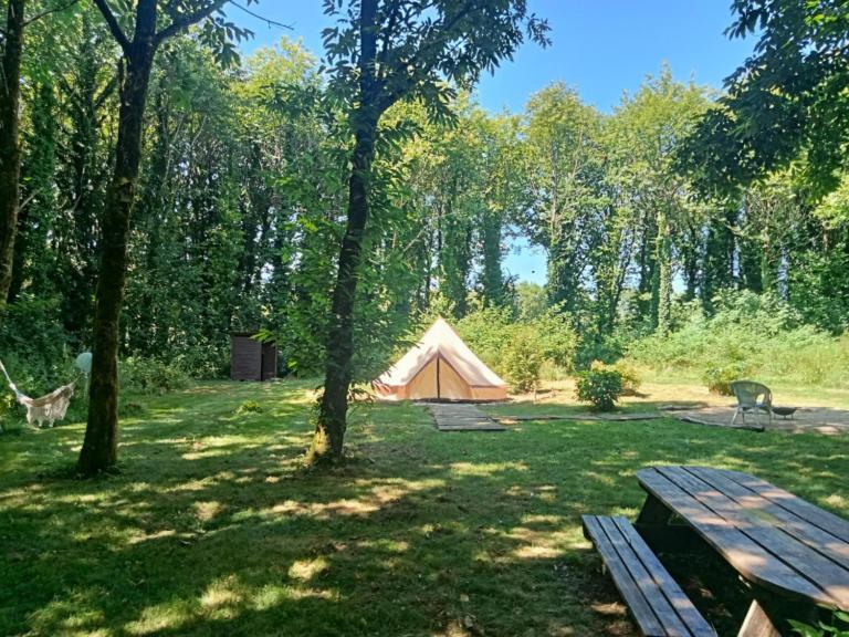 tente nature - Chambres d'hôtes Plouray