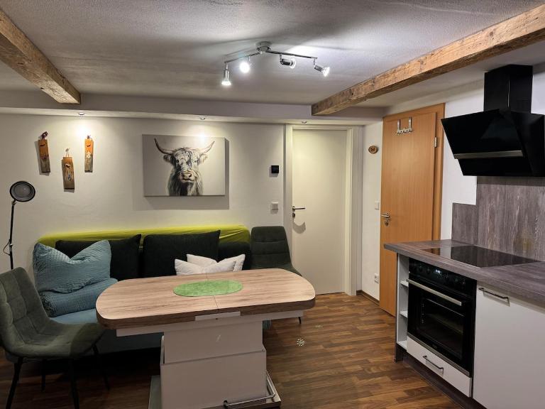 Haus Monika - wunderschöne ruhige Wohnung - Ferienwohnung Fürstenfeldbruck
