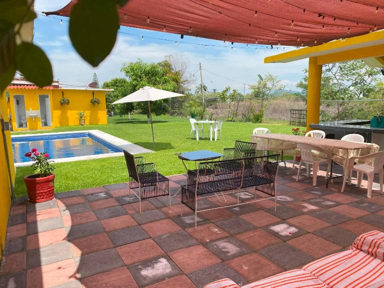 "Casa San Miguel" Alberca privada, jardín, wifi, proyector,asador a 15 min de Cuautla en Morelos - Ferienwohnung Tlayecac