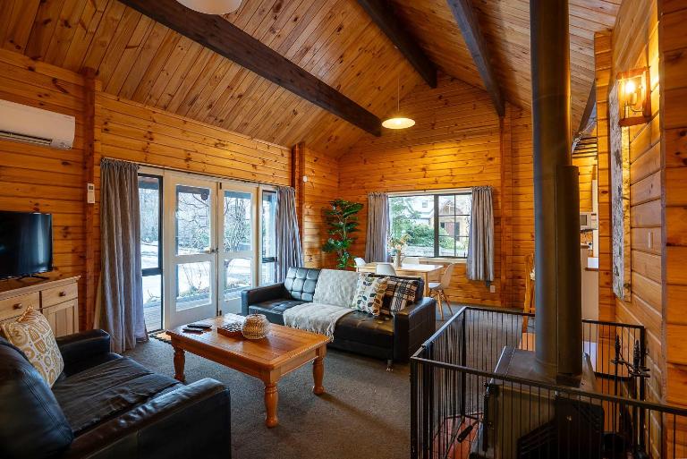 Gemini - 2BR Near Church Trails Stargazing - Bed and Breakfast Lake Tekapo
