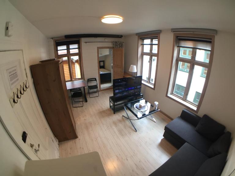A Double Room - Not a complete apartment - Perfect Location for exploring the City by walking - Chambres d'hôtes Bergen