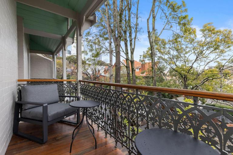 Perfect Stay By The Rocks w Balcony - B&B Sídney