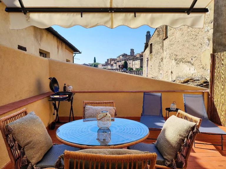 Terrazza San Martino San Gimignano Apartments - B&B San Gimignano