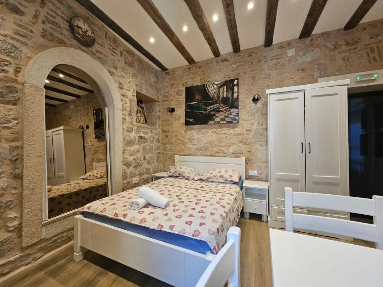 patrik - B&B Cattaro
