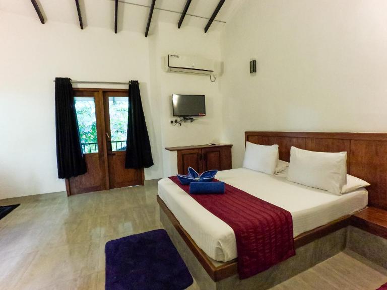 Orient Lodge - Galewela - B&B Beligamuwa