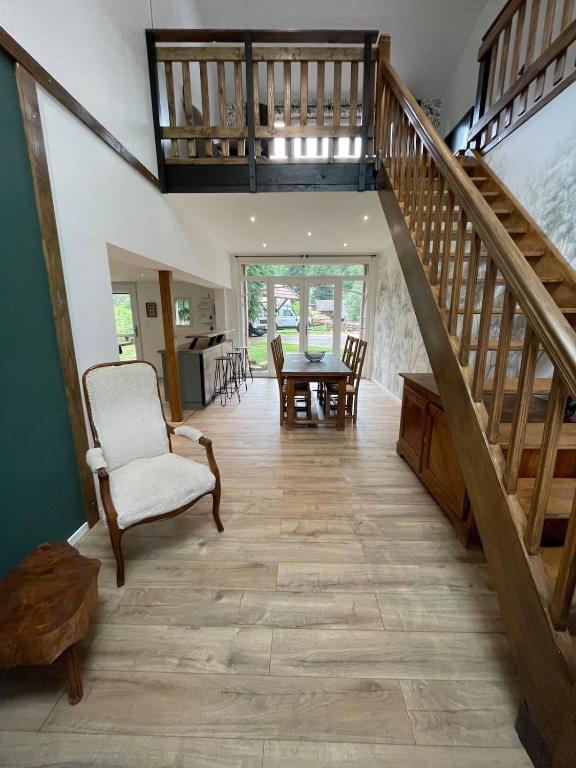Cézembre - Ferienwohnung La Houssière