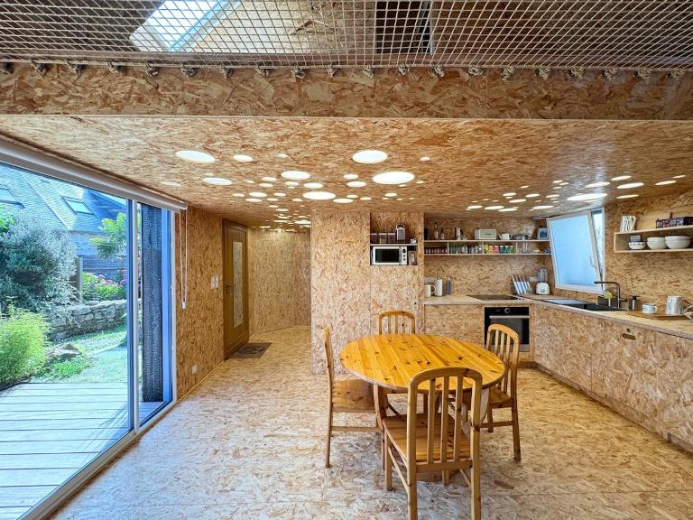 Maison atypique, au coeur de Sainte Marine - Bed and Breakfast Combrit