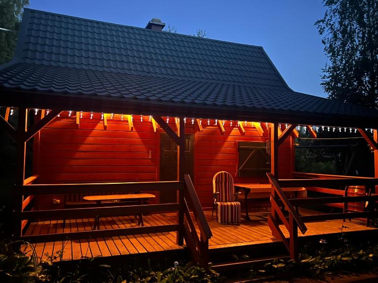 Domek nad jeziorem - B&B Stary Dębiec