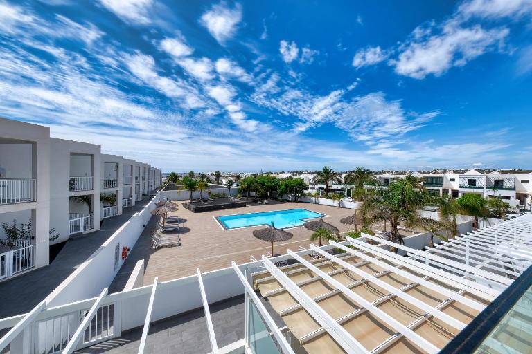 Monarca House - Senator - By Lanzarote Vacation Homes - Bed and Breakfast Costa Teguise